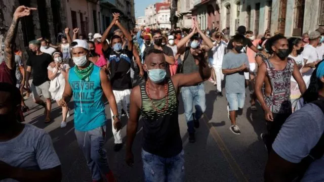 CUBANOS REVUELTA 2021